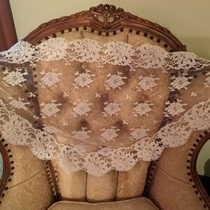 Vintage mantilla white lace